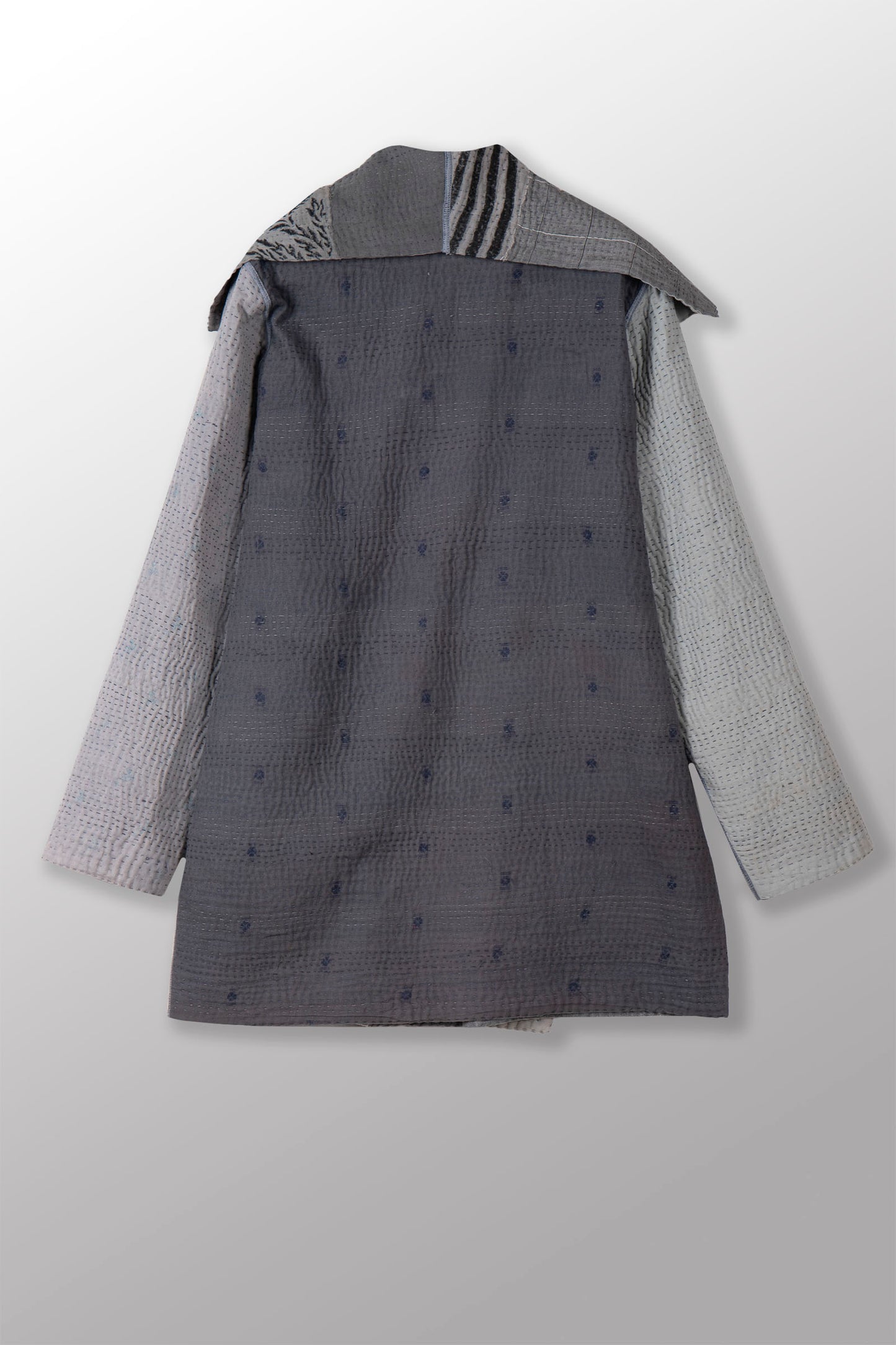 SP-FI2971-GRY / FRAYED PATCH KANTHA WITH BLOCK STAMP -GRY (AVAILABLE JACKETS)