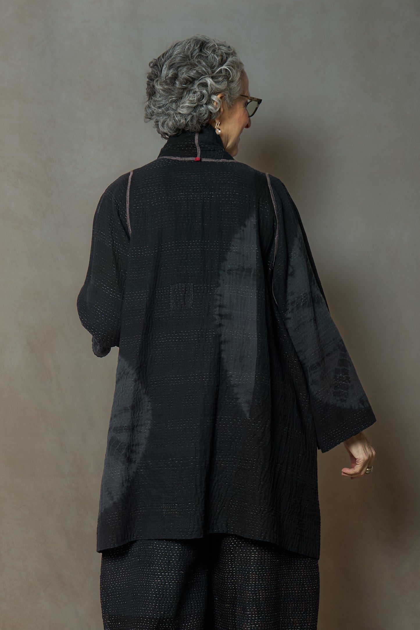 TC4970-BLK / WO4970-BLK / COTTON SILK SW PATCH OMBRE KANTHA (AVAILABLE JACKETS)