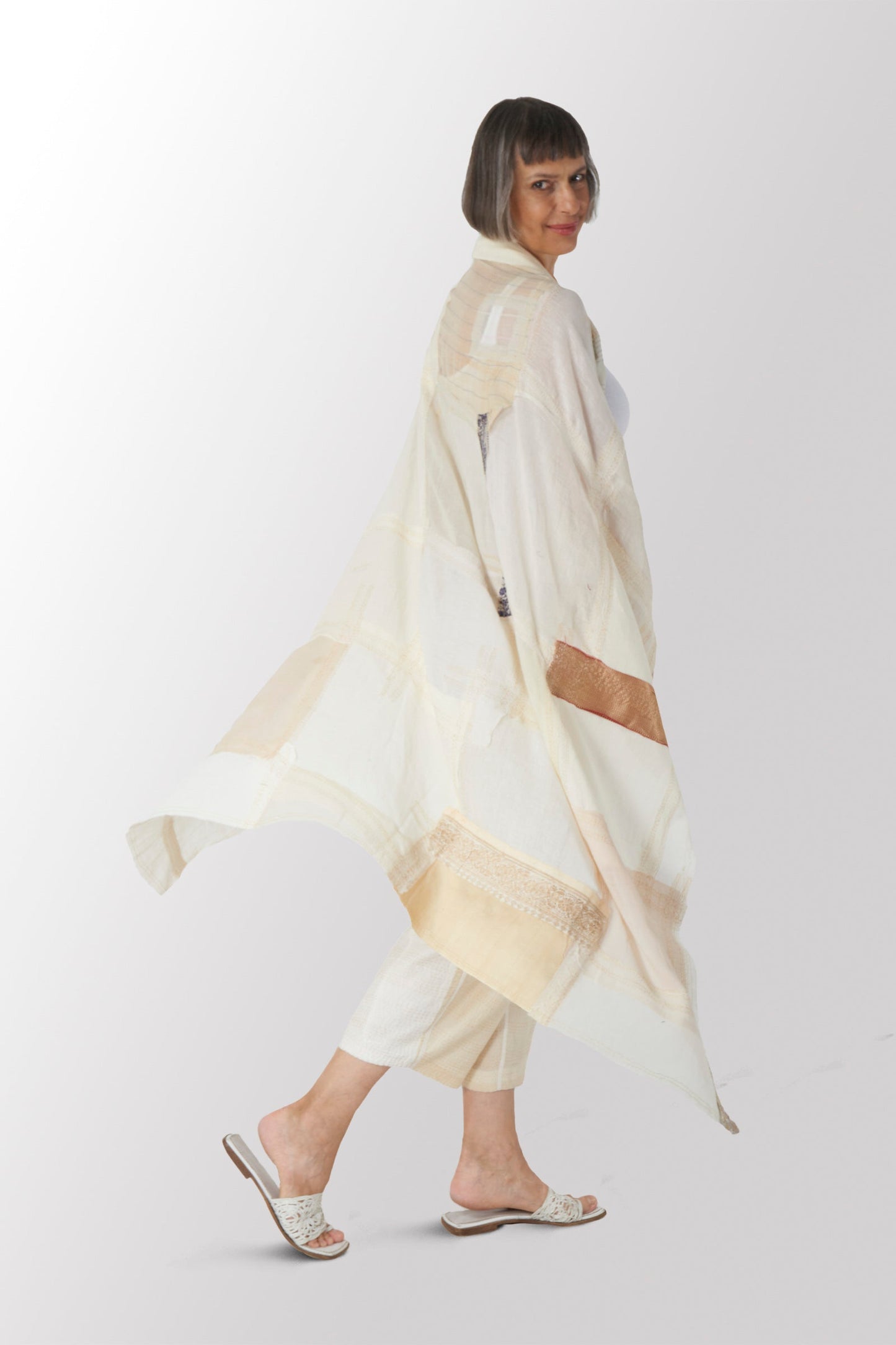 MT1976-IVY / MOSAIC TILE PATCH KANTHA -IVY (AVAILABLE JACKETS)