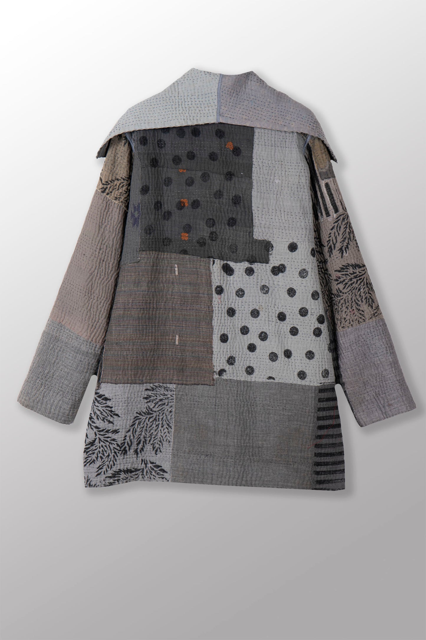 SP-FI2971-GRY / FRAYED PATCH KANTHA WITH BLOCK STAMP -GRY (AVAILABLE JACKETS)