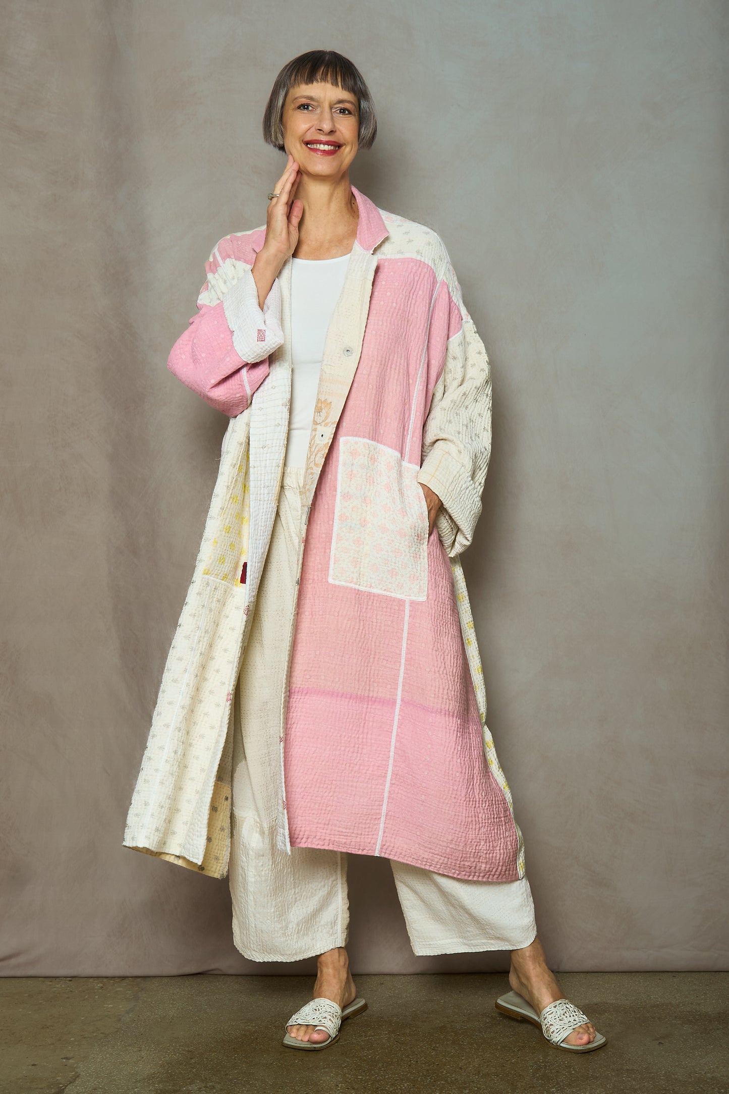 FM4970-IVY / FRAYED PATCH MIX KANTHA -IVY (AVAILABLE JACKETS)