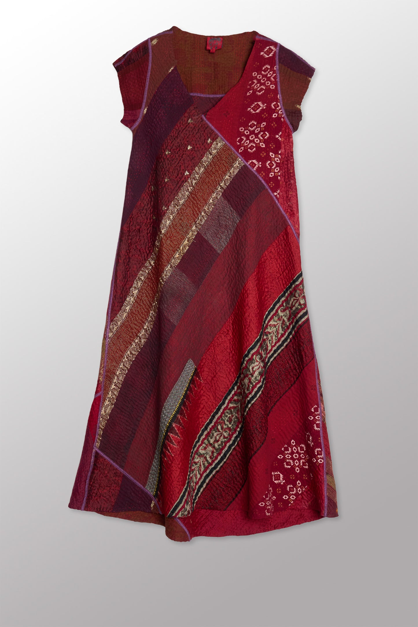 JV4970-RED / JEWEL WOVEN WITH VERTICAL PATCH KANTHA (AVAILABLE JACKETS)