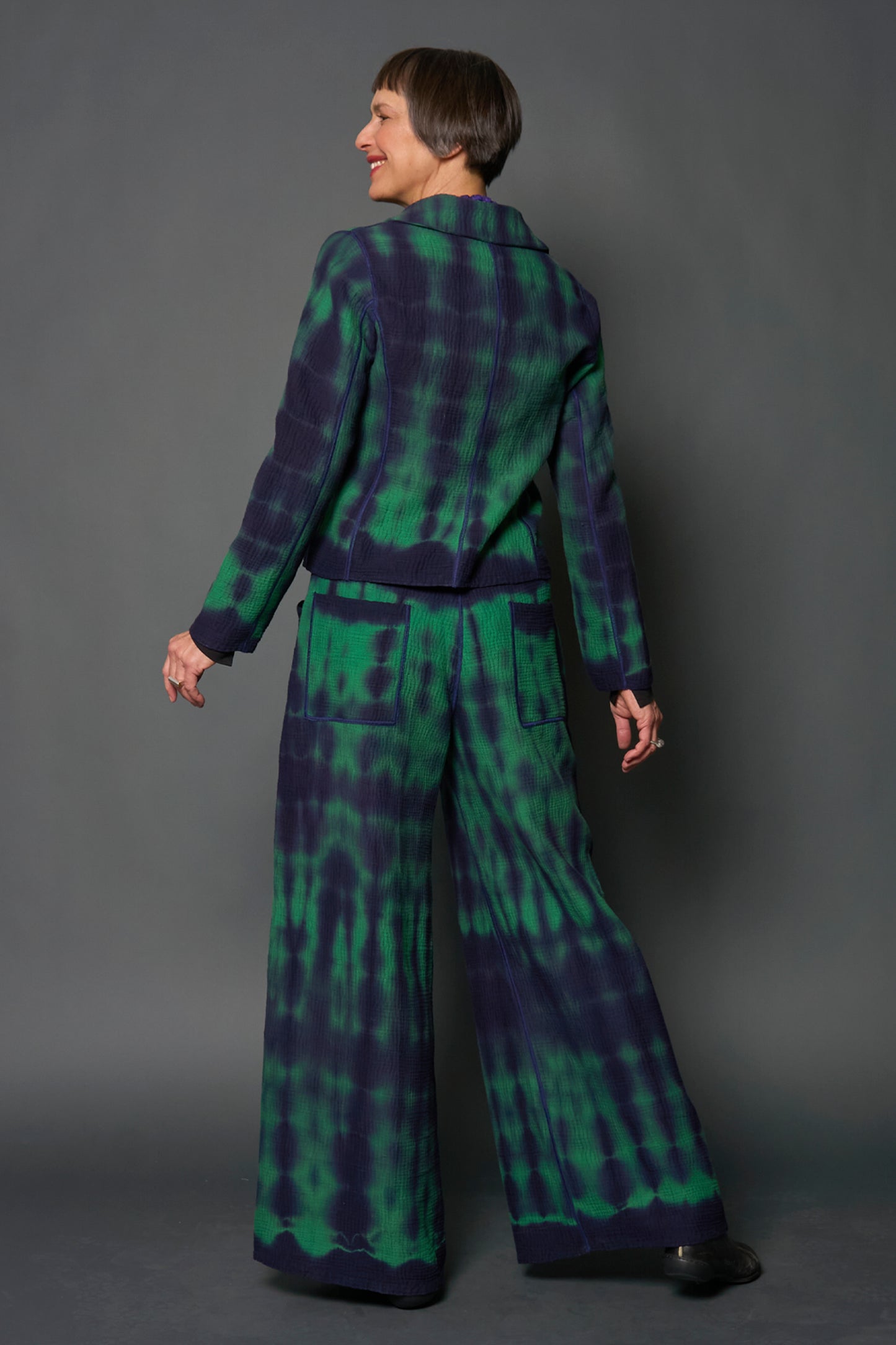MS4971-GRN MONE SHIBORI TIE DYE KANTHA THROW (AVAILABLE JACKETS)