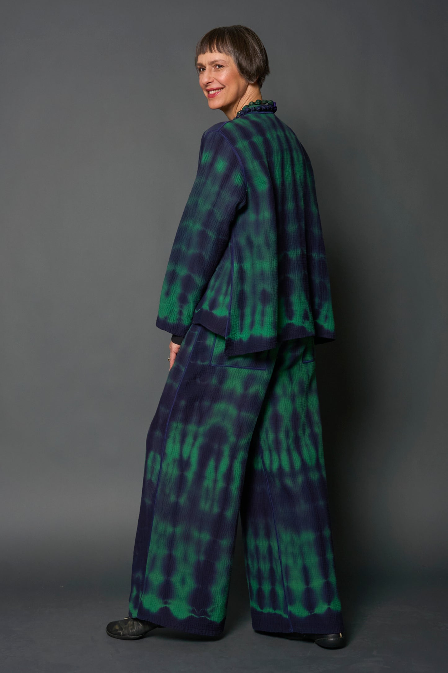 MS4971-GRN MONE SHIBORI TIE DYE KANTHA THROW (AVAILABLE JACKETS)