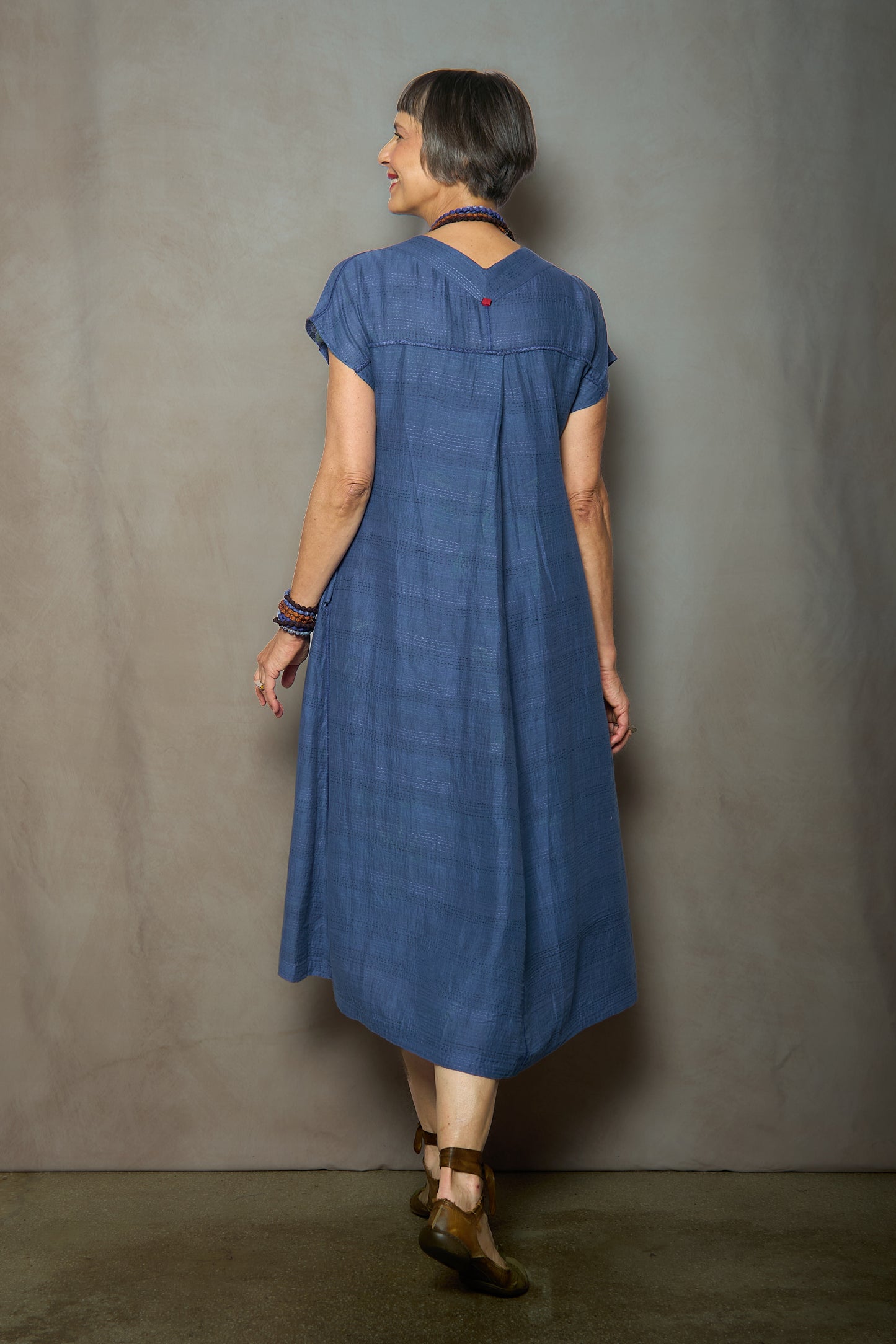 UF2971-BLU / CLOUD TIE DYE FLORAL KANTHA (In Kantha)