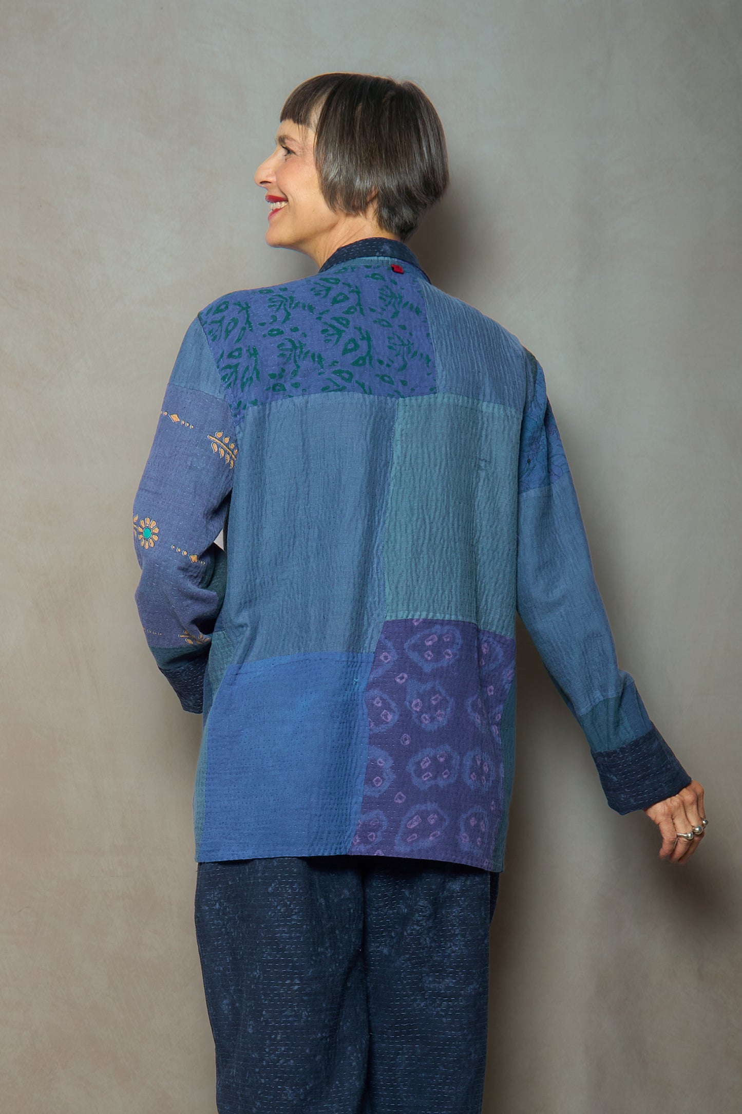 US2971-NVY / DUCK SUN DYE WITH PATCH KANTHA (AVAILABLE JACKETS)