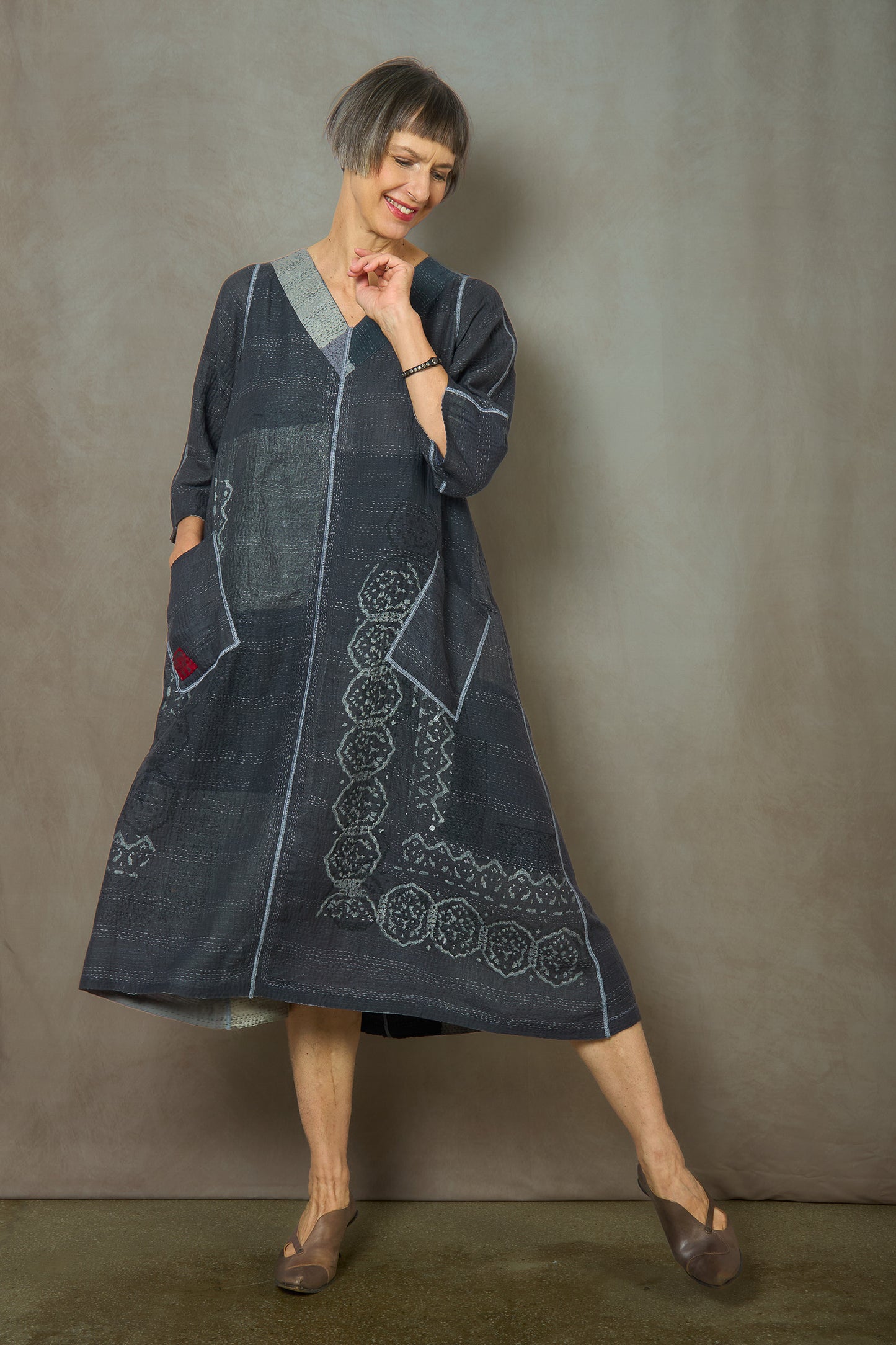 ZB2970-GRY  / MOSAIC FRAY PATCH KANTHA (AVAILABLE JACKETS)