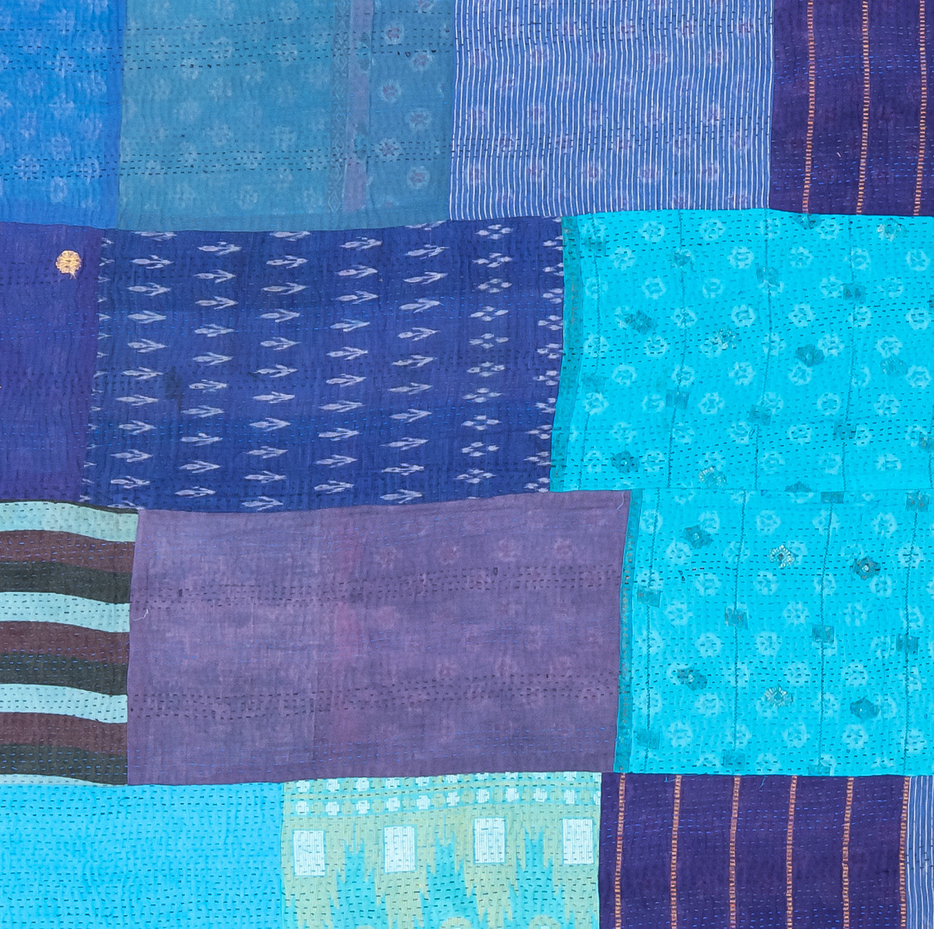 DL4970-BLU / POLKA DOTS & LEAVES KANTHA -BLU (AVAILABLE JACKETS)