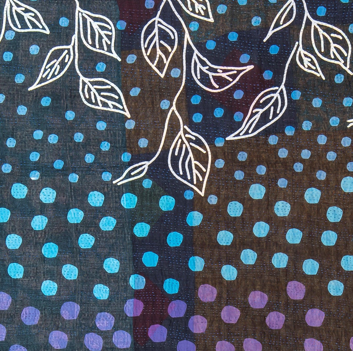 DL4970-BLU / POLKA DOTS & LEAVES KANTHA -BLU (AVAILABLE JACKETS)