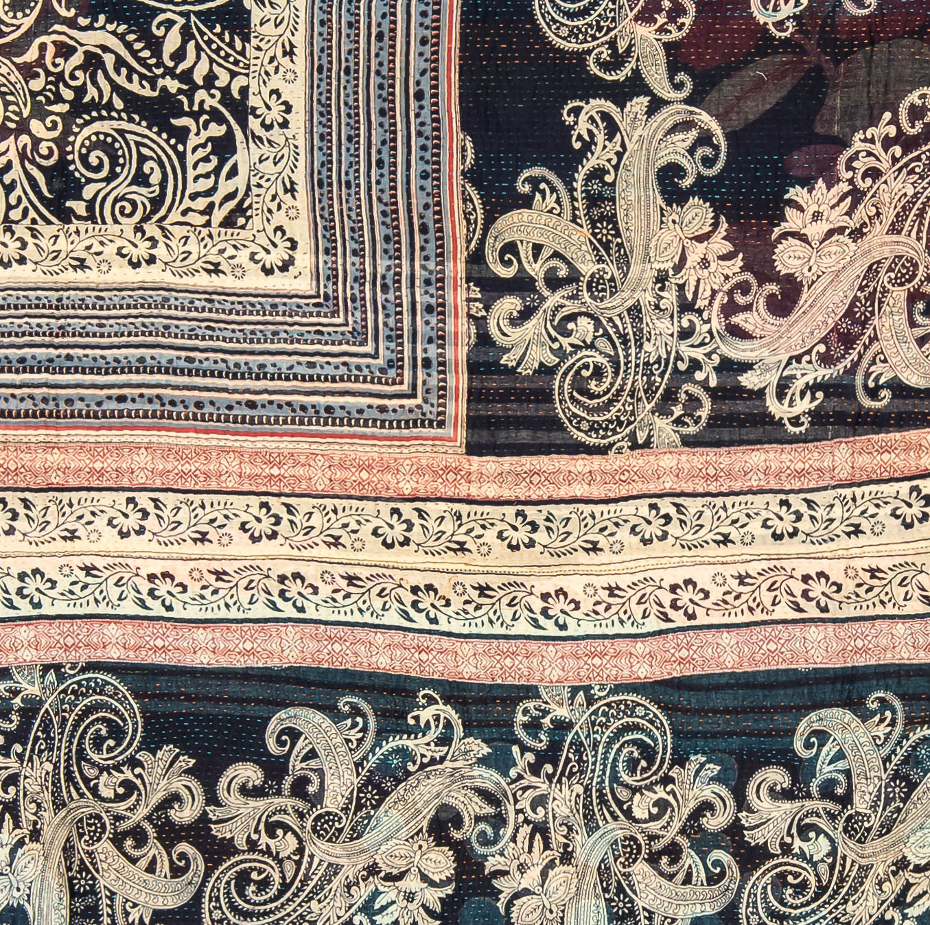 DP4970-NVY / DOT & PAISLEY KANTHA -NVY (AVAILABLE JACKETS)