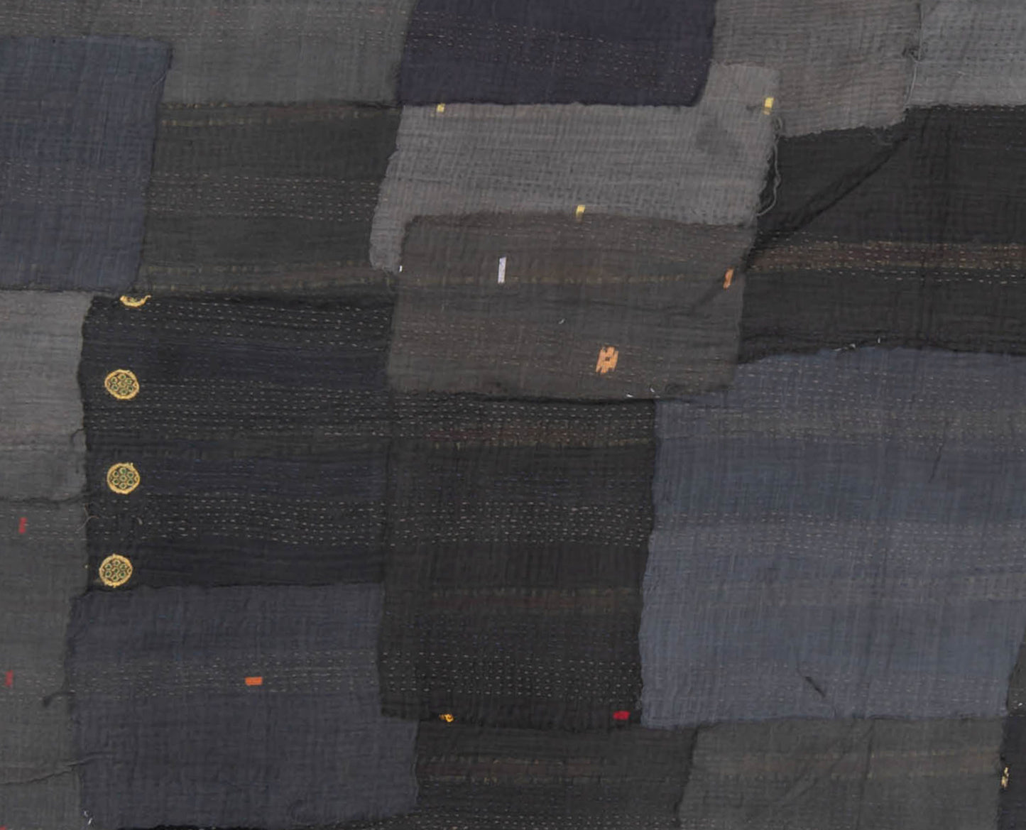 FI4970-BLK / FRAYED PATCH KANTHA -BLK (AVAILABLE JACKETS)