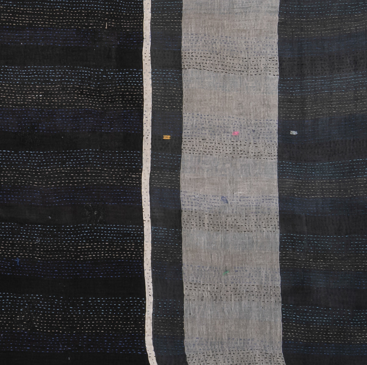LF2971-GRY / LANDSCAPE FRAYED PATCH KANTHA -GRY- (AVAILABLE JACKETS)