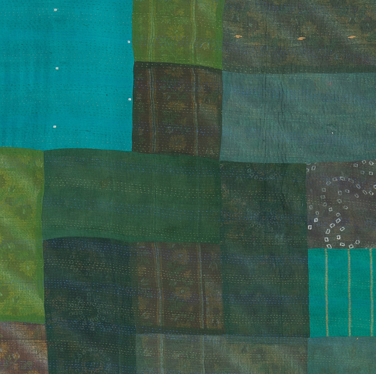 OP4970-GRN / OMBRE PATCHED KANTHA -GRN (AVAILABLE JACKETS)